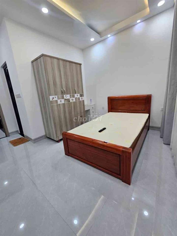 Nhà mới 49m2 - HXH - KO QUY HOẠCH - KO LỖI - Tám Danh
