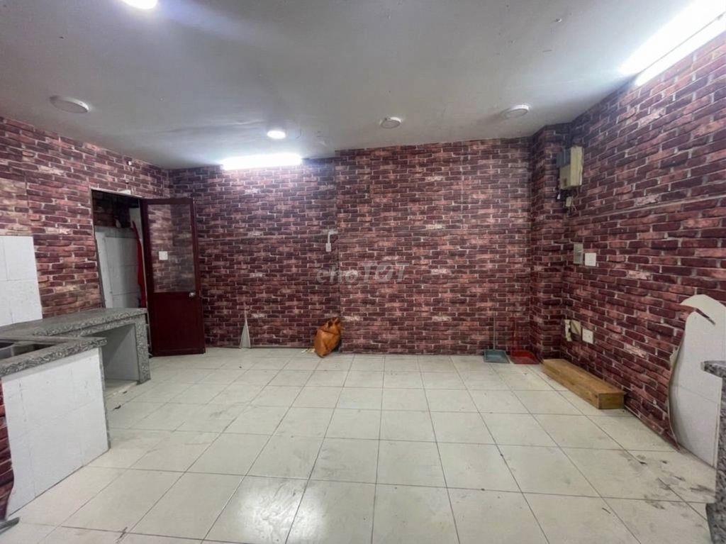60m2 - Nở Hậu - Ko Quy Hoạch - Dương Bá Trạc - Nhỉnh 5 Tỷ