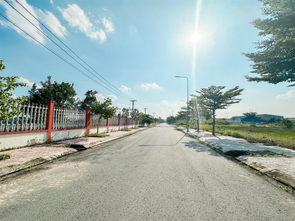 Rổ hàng khách cắt lỗ sâu tại đường số 10 và các đường khác... khu dân cư tân đô