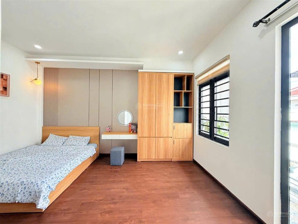 Chủ nhà gấp bán giảm từ 4,9 tỷ còn 4,3 tỷ  siêu phẩm nhà kiệt ô tô 5m tô hiệu hòa minh