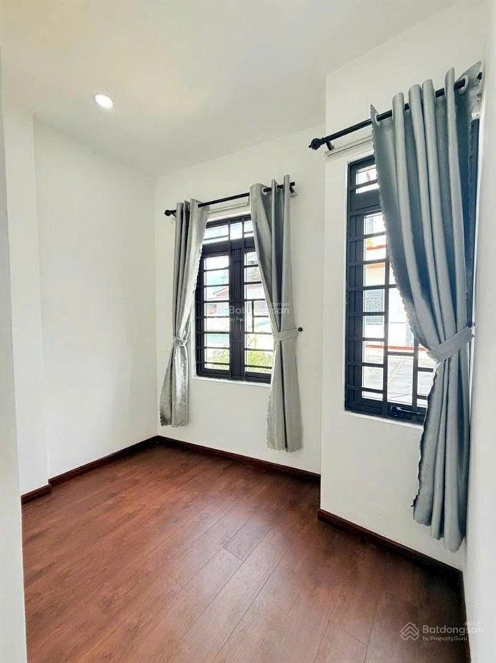 Chủ nhà gấp bán giảm từ 4,9 tỷ còn 4,3 tỷ  siêu phẩm nhà kiệt ô tô 5m tô hiệu hòa minh