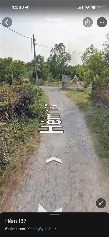 Đất 2mt 19.5x51 = 1000m², nằm trên bán đảo mini, cách ngã 3 long phước chỉ 200m. 20.5 tỷ tlm.