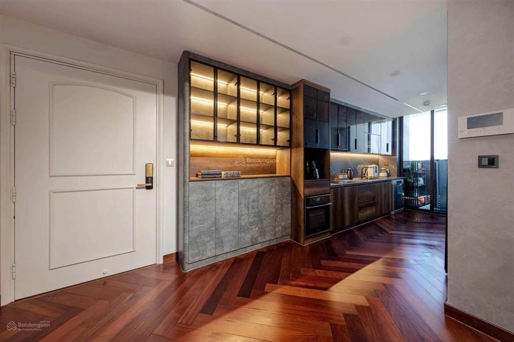 Bán gấp căn hộ 148m2, 15,8 tỷ tại hc golden city, p. bồ đề, q. long biên, hà nội
