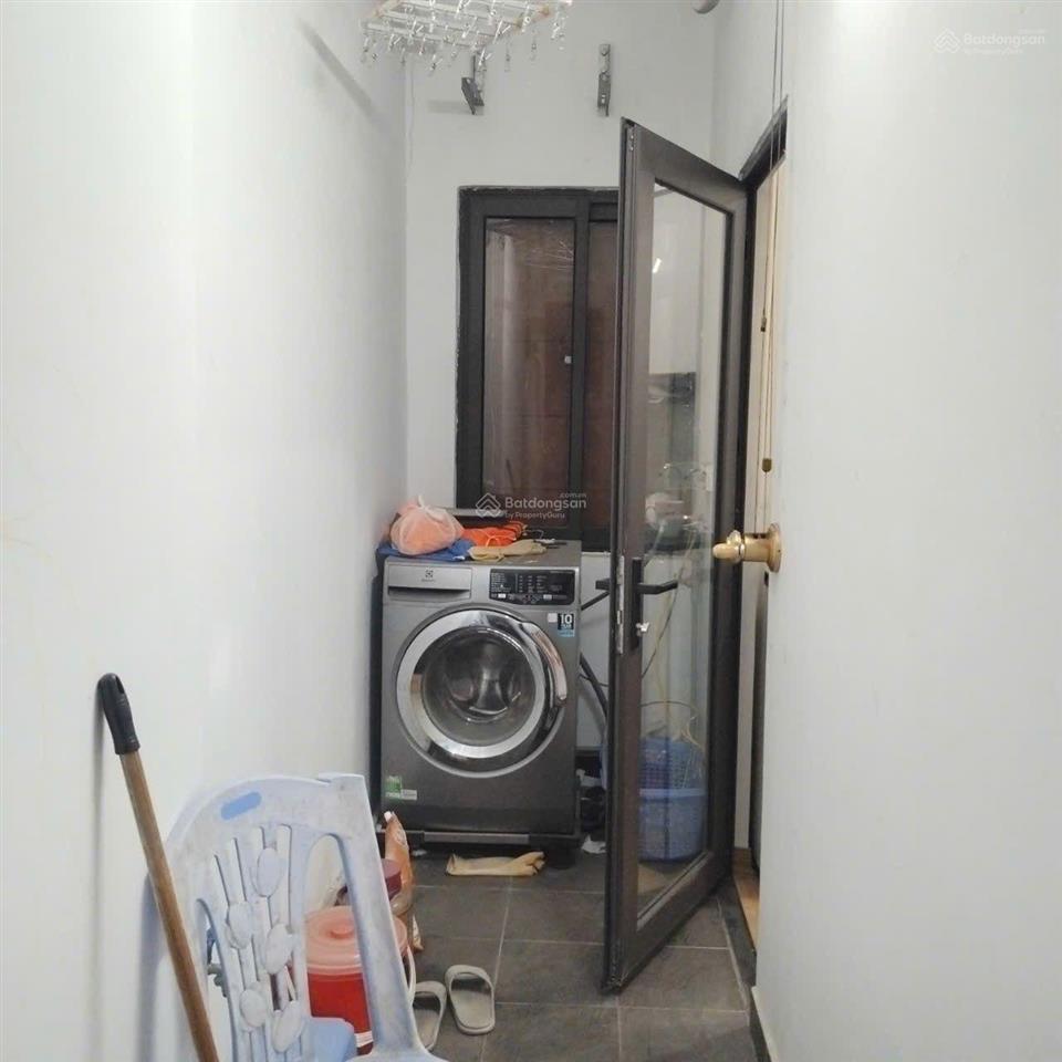 Chính chủ e bán căn cc xuân mai tòa f
dt 62m2  1pk  2pn  2vs, 1 khu bếp riêng, khu phơi đồ