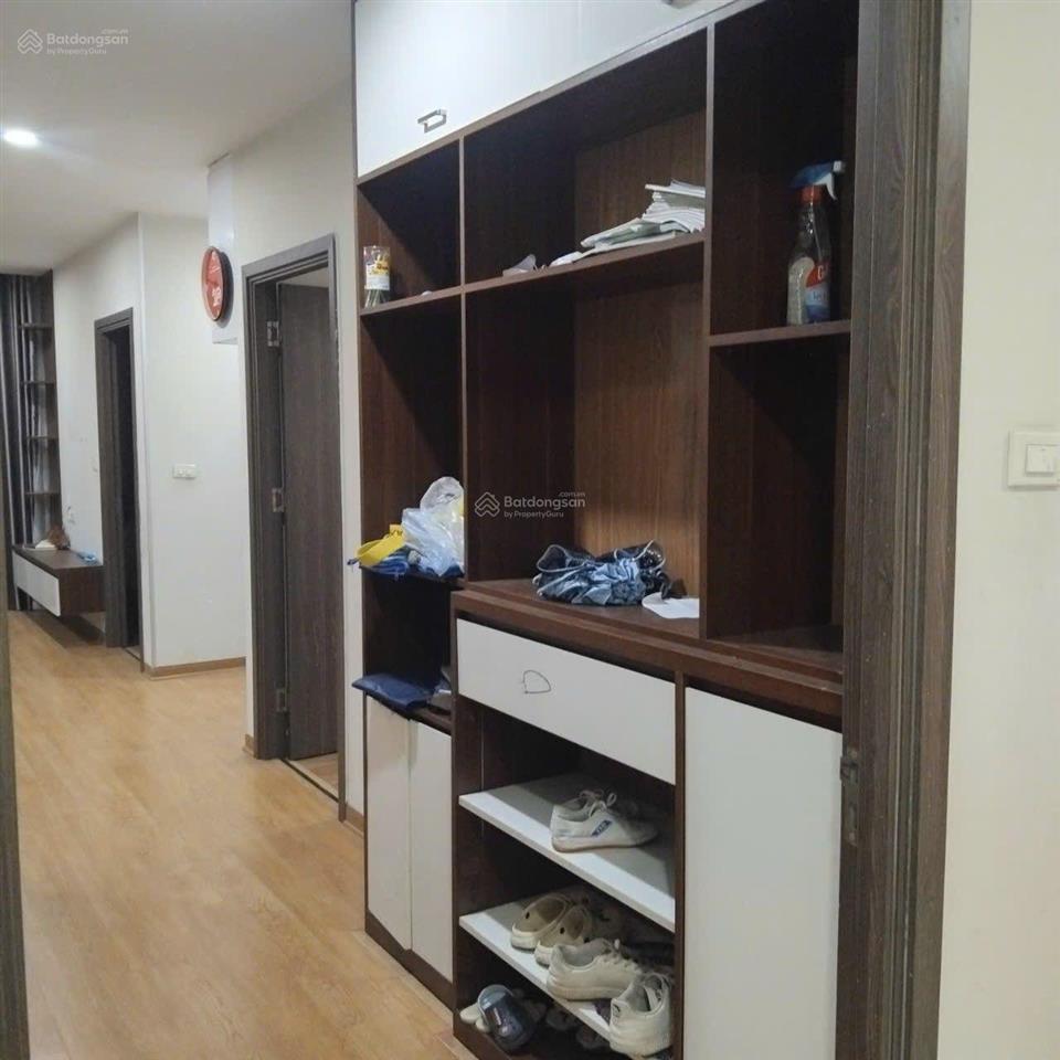 Chính chủ e bán căn cc xuân mai tòa f
dt 62m2  1pk  2pn  2vs, 1 khu bếp riêng, khu phơi đồ
