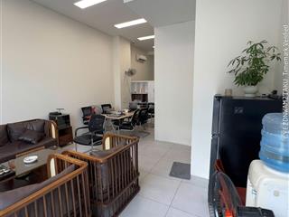 Chính chủ cần bán gấp liền kề 75m2 x 5 tầng  giá chỉ 30 tỷ  view công viên