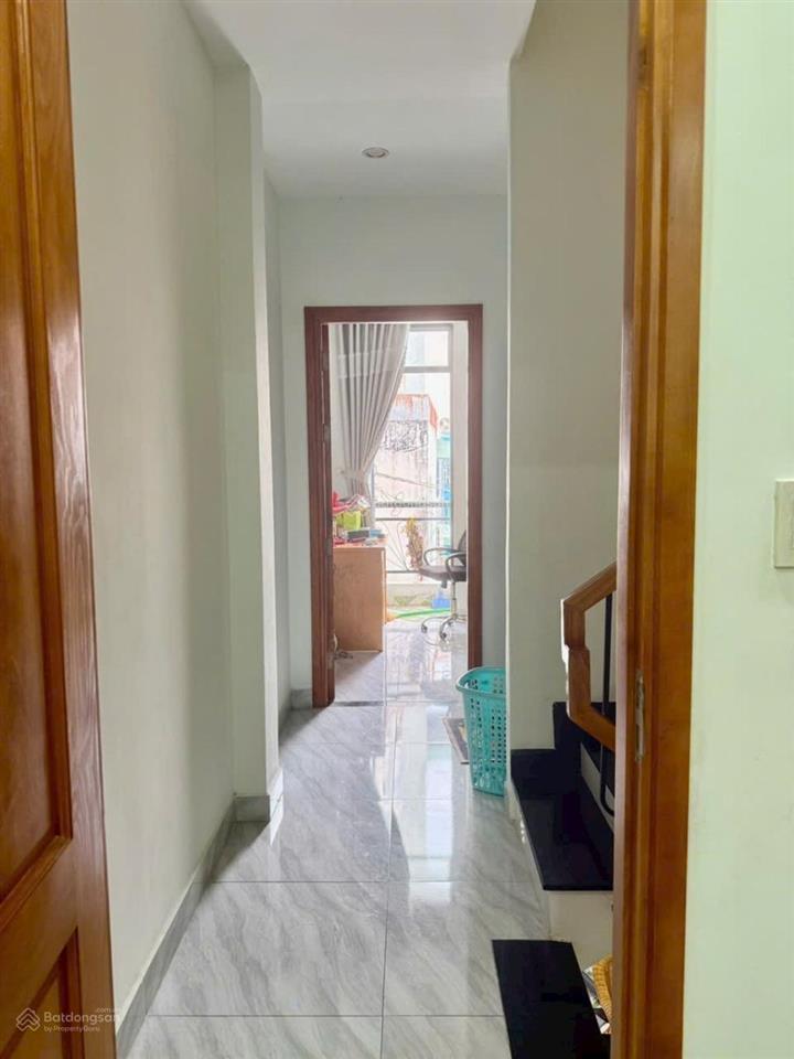 Chốt gấp nhà hẻm xe hơi quang trung 54m2 vuông vức  chỉ 5.5 tỷ