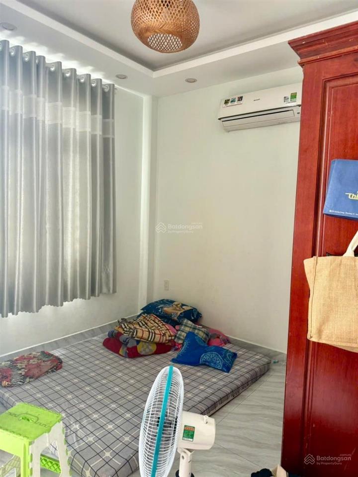 Chốt gấp nhà hẻm xe hơi quang trung 54m2 vuông vức  chỉ 5.5 tỷ