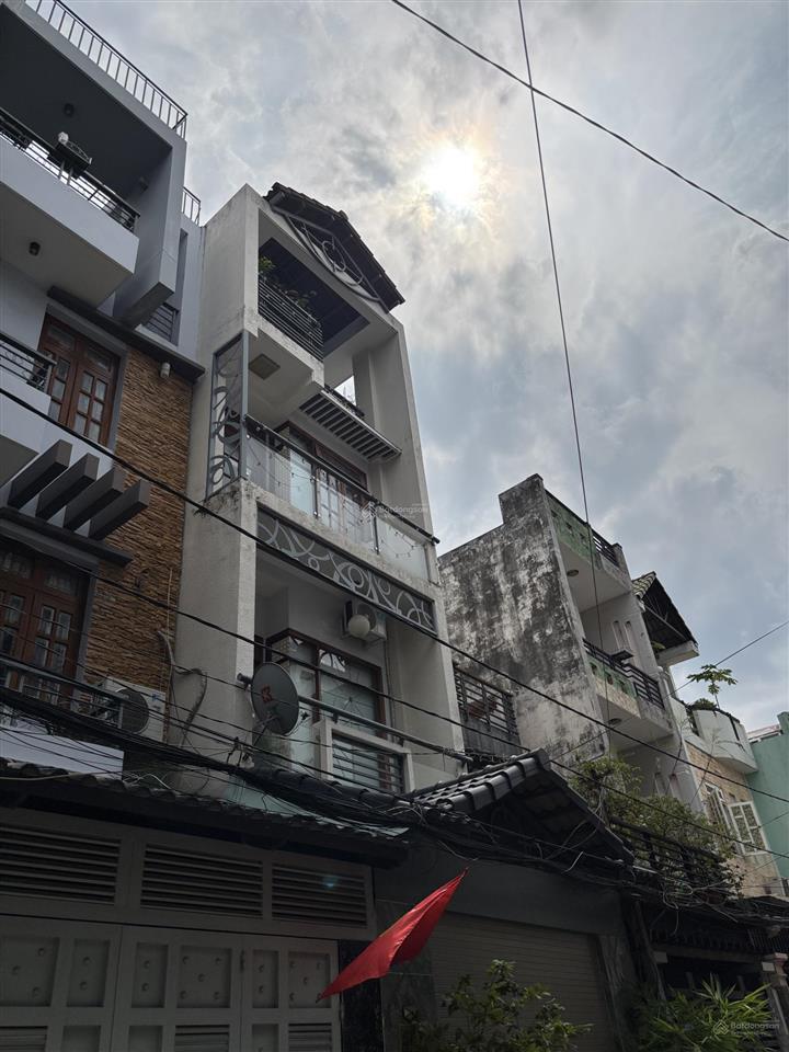 Trung tâm gò vấp nhà 4 tầng, khu đồng bộ, hẻm ô tô, 4x14m, giá tốt 8 tỷ