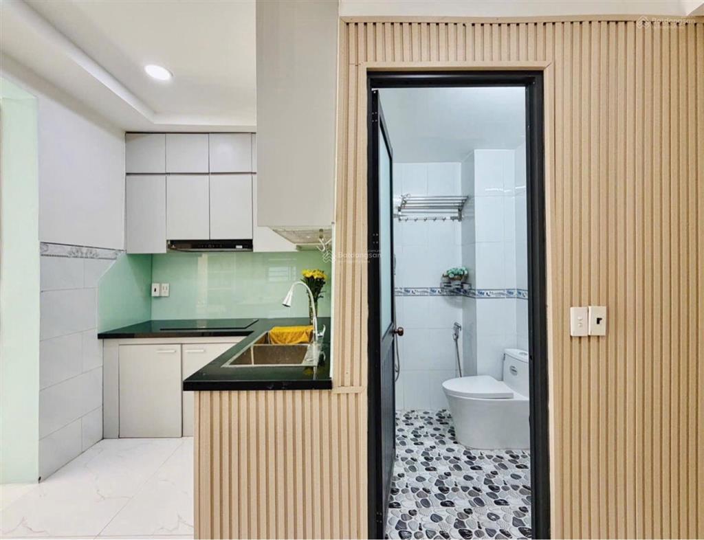 Bán nhà hẻm 6m, đường quang trung, 36m2 x 2 tầng, ngay emart 2, giá chỉ 4.78 tỷ