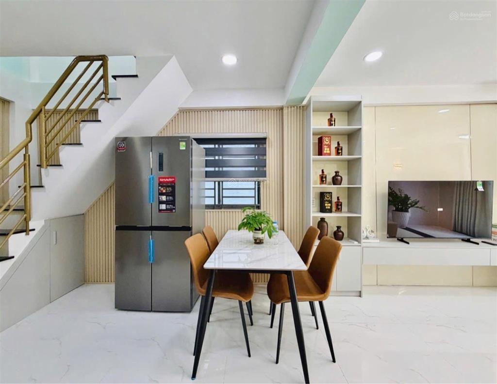 Bán nhà hẻm 6m, đường quang trung, 36m2 x 2 tầng, ngay emart 2, giá chỉ 4.78 tỷ