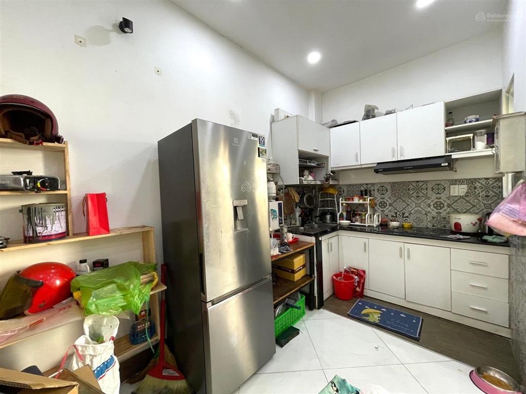 Gò vấp, 31m2, 2 tầng, giá 3.5 tỷ, ngay lê văn thọ, quang trung