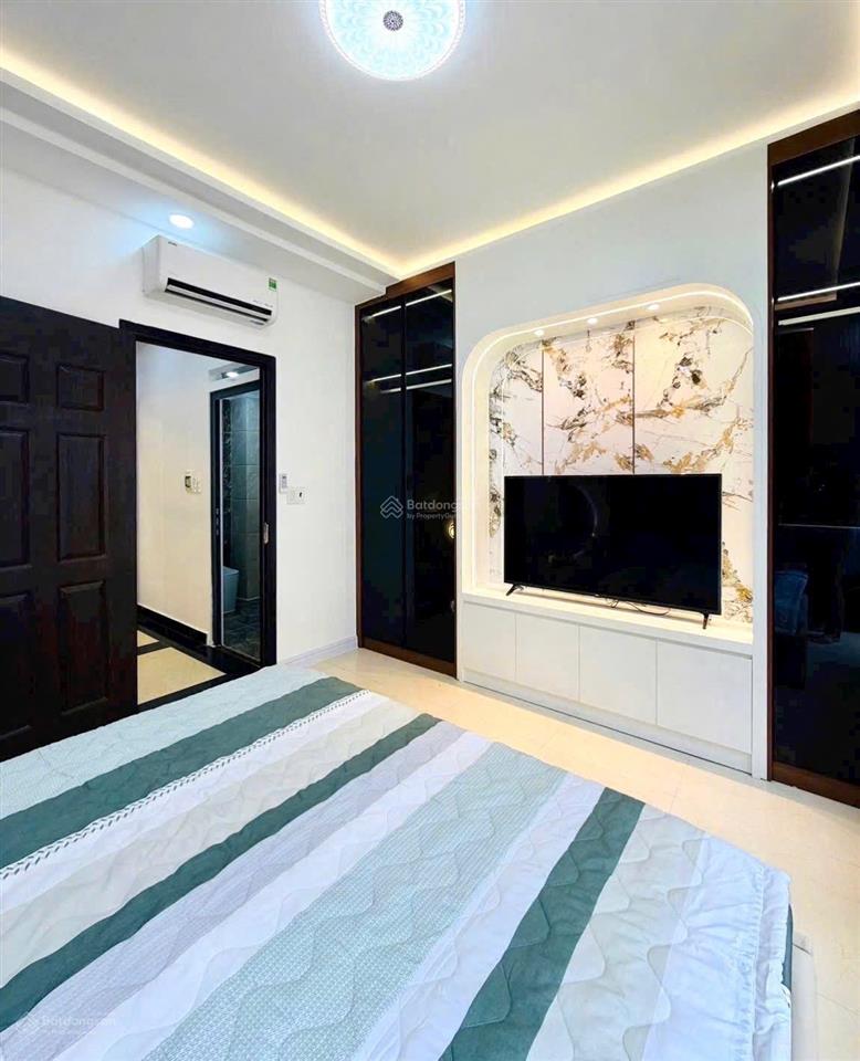 Bán nhà riêng 4pn, 5wc, 54m2, 9,6 tỷ, tại quang trung, phường 8, quận gò vấp, tp. hcm, giá ưu đãi