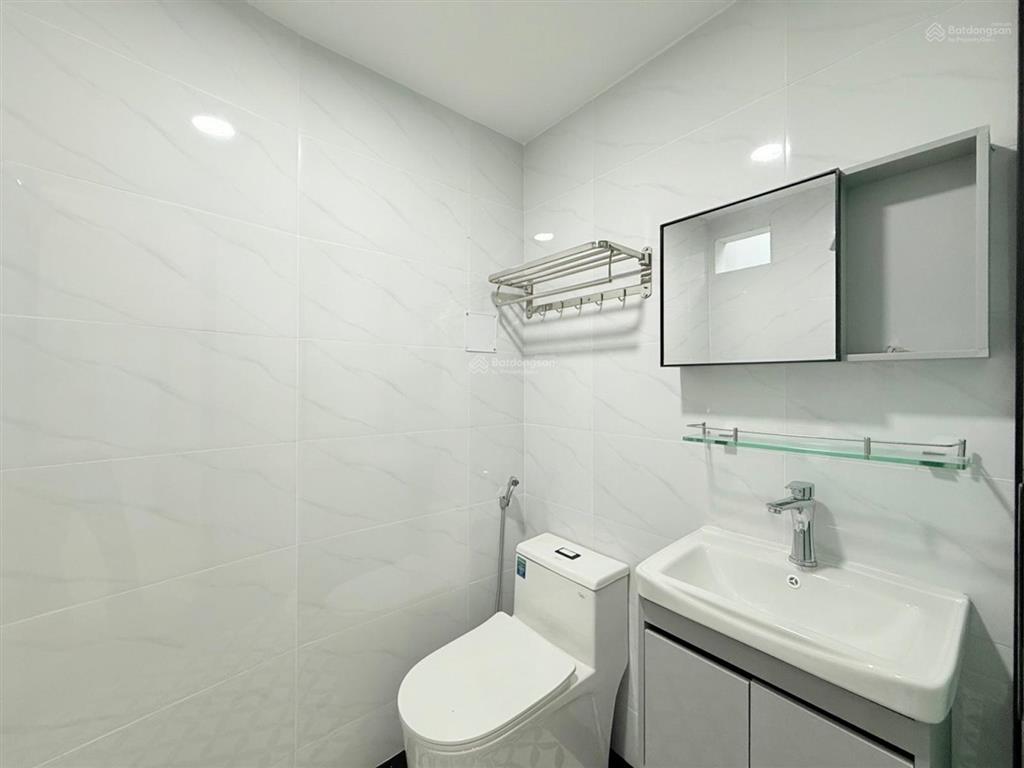 Bán nhà hẻm xe tải phan văn trị, cn 40m2, 3 tầng, giá 6,99 tỷ