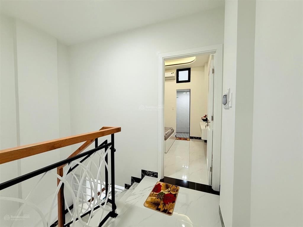 Bán nhà hẻm xe tải phan văn trị, cn 40m2, 3 tầng, giá 6,99 tỷ