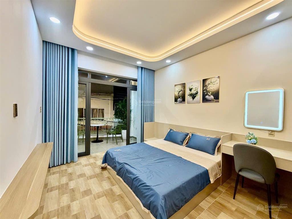 Phú nhuận. hxh 76m2 x 2 tầng, 4pn, giá 10.9tỷ