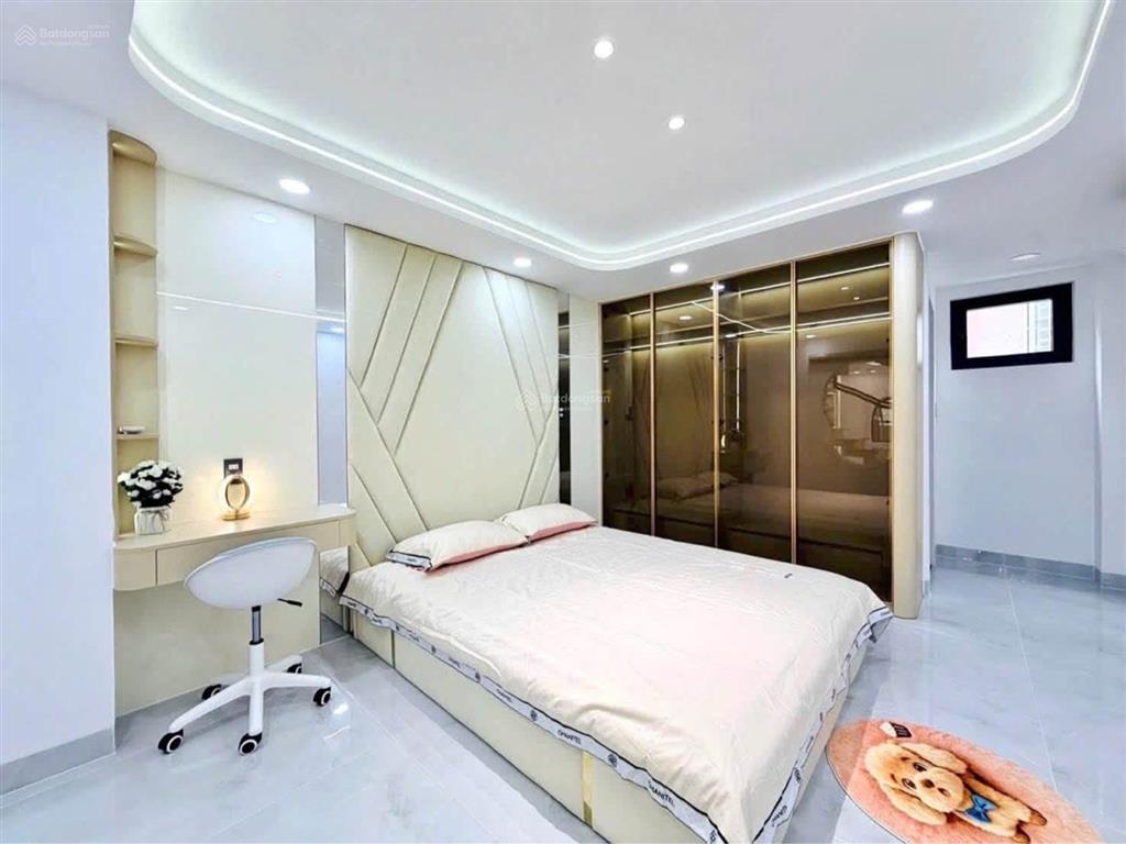 8,25 tỷ, nhà mới 57m2, 4 tầng, đường nguyễn oanh ngay ngã 5 gò vấp