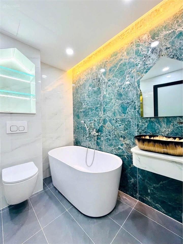 8,25 tỷ, nhà mới 57m2, 4 tầng, đường nguyễn oanh ngay ngã 5 gò vấp