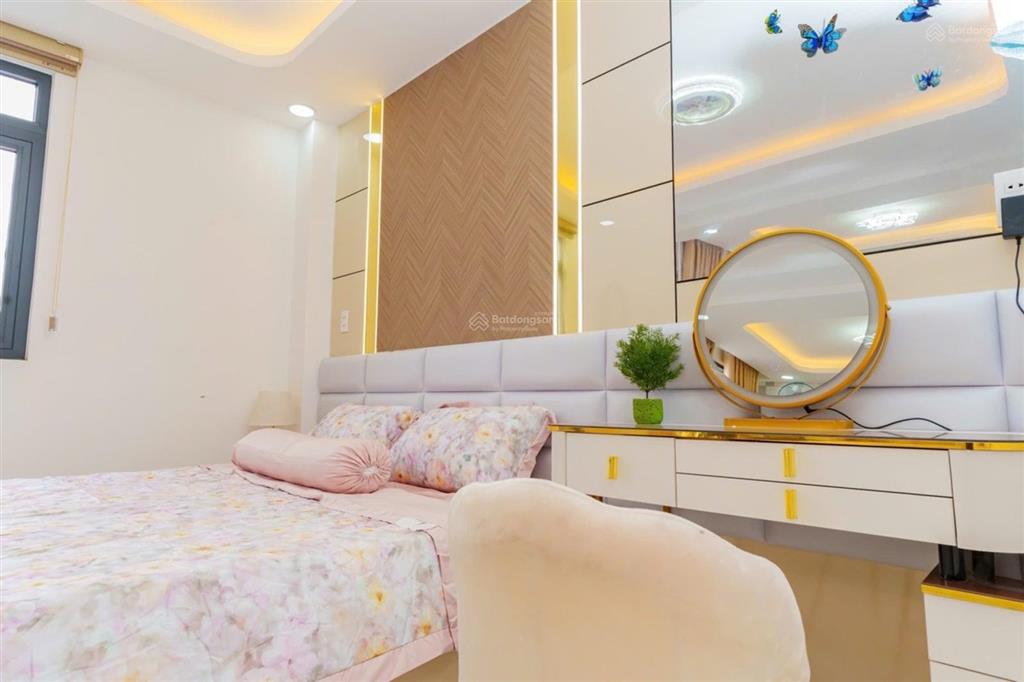 Bán nhà 6.7x5.8m, khu đồng bộ, hxh phạm văn chiêu, gò vấp, giá 6.7 tỷ