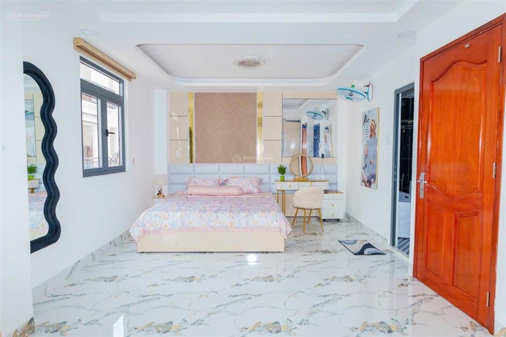 Bán nhà 6.7x5.8m, khu đồng bộ, hxh phạm văn chiêu, gò vấp, giá 6.7 tỷ