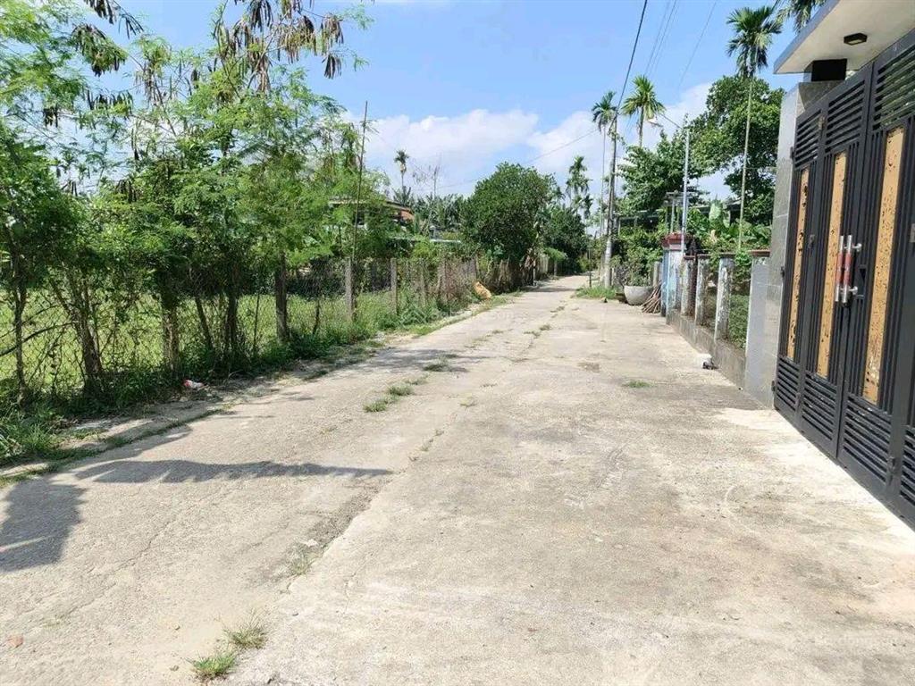 Đất ngay ngã ba nam phước  120m2 đường qh 9m sát đường nhựa chính