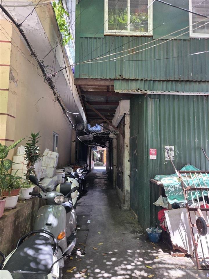 Chủ nhà bán căn hộ tầng 1, nhà e, tập thể nguyễn công trứ