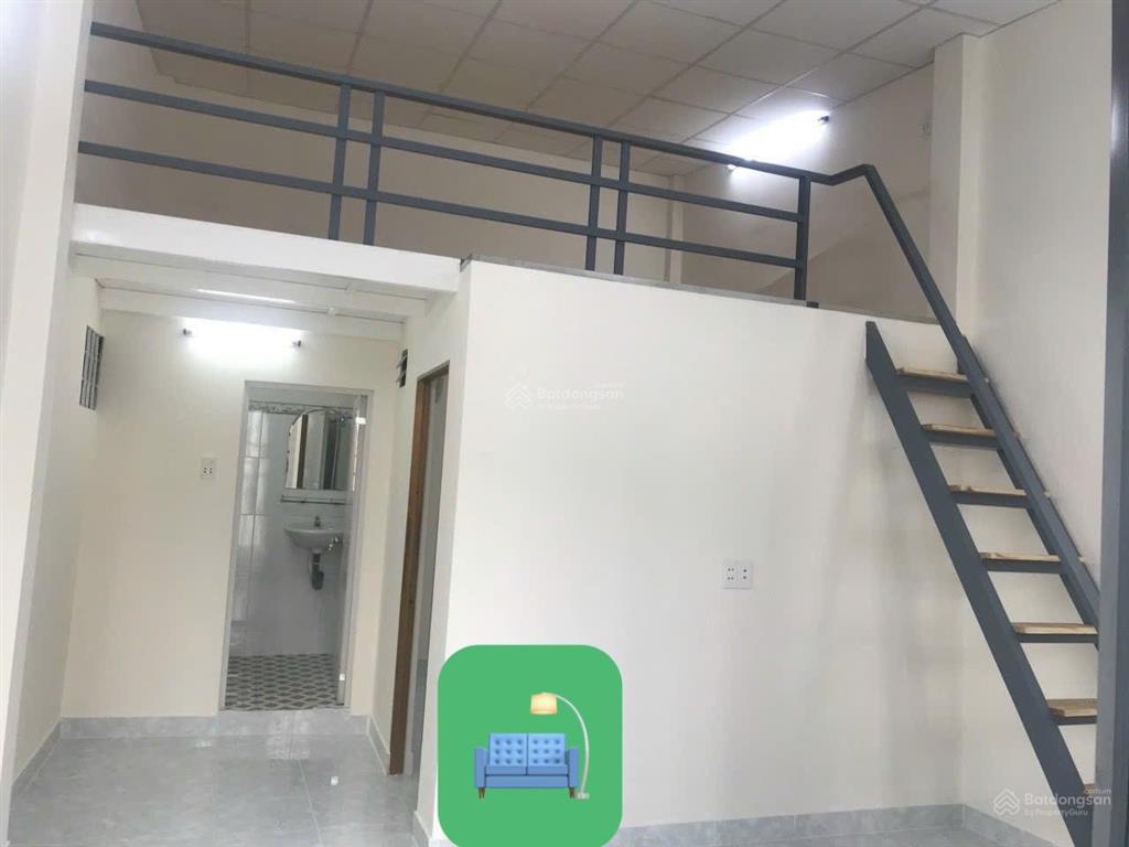 Mua đất tặng nhà đường chợ lớn quận 6  40m2 ngang gần 4.8m nở hậu có sân đậu ô tô chỉ 6.2 tỷ