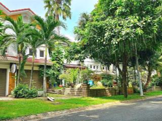 Bán biệt thự sân vườn 192m2 giá 16 tỷ khu biệt thự thảo nguyên sài gòn nam long sát sân golf q9