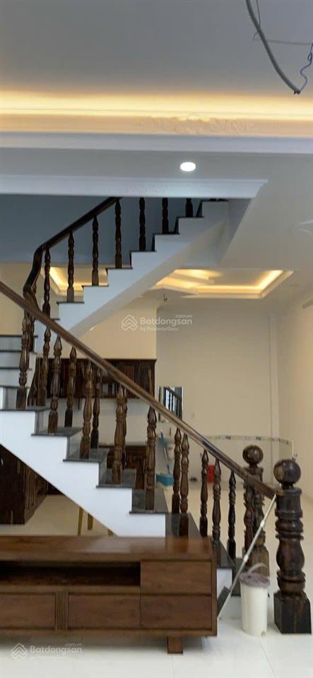 Nhà 2 lầu đường trương thị hoa, phường tân thới hiệp quận 12