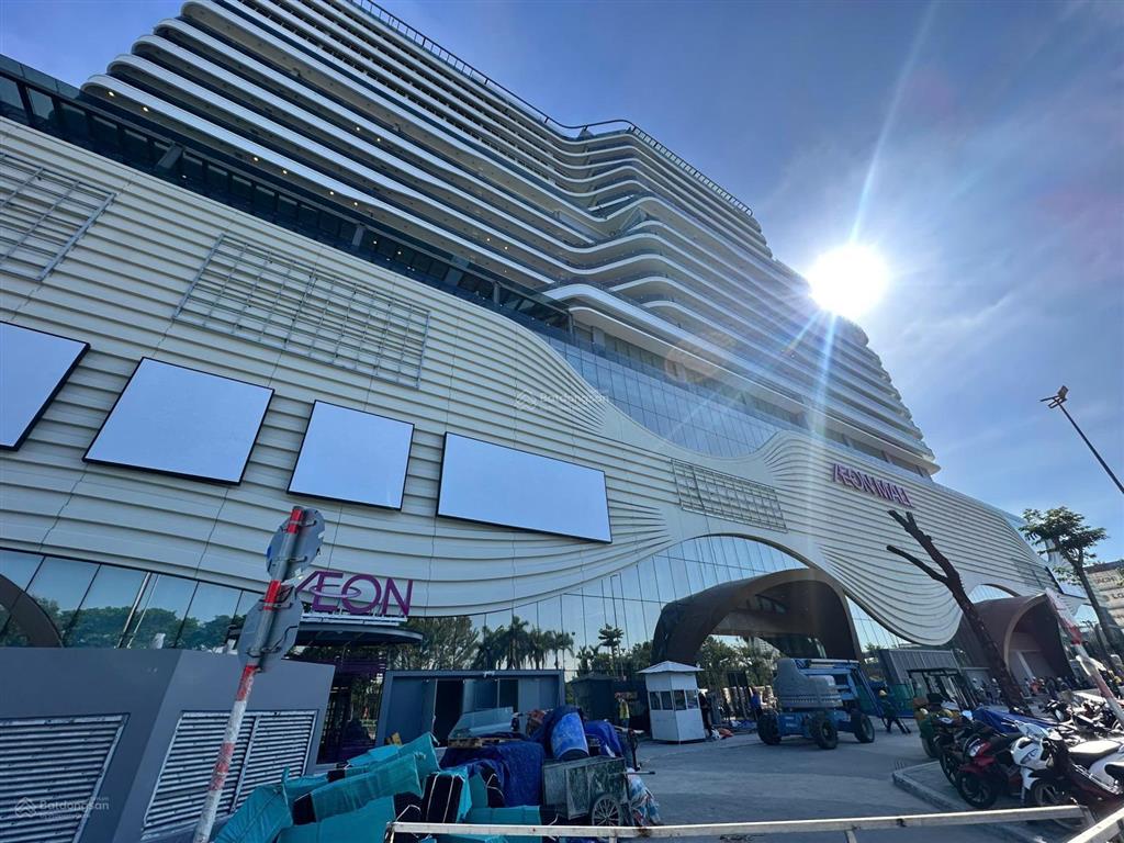 Căn nổi bật dự án ttc plaza studio cách sân bay 5 phút, bấm thang máy là xuống tttm aeon mall