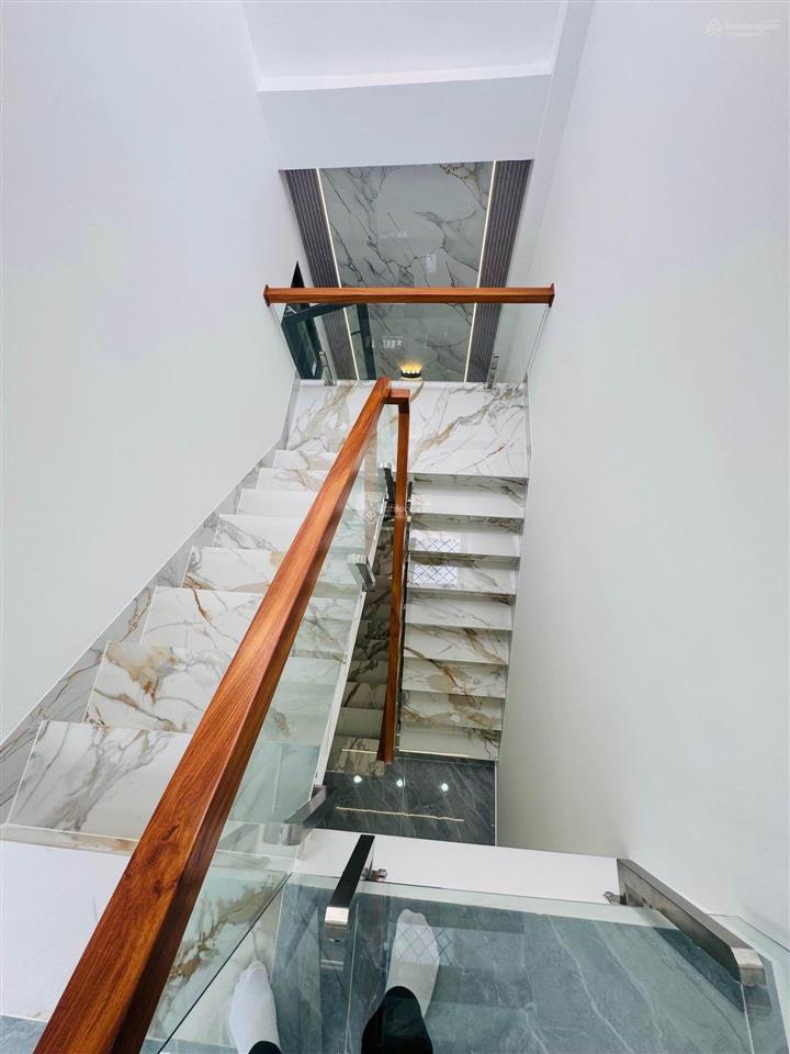 Nhà 5 lầu hẻm xe tải thanh lộc 37, an phú đông, q12