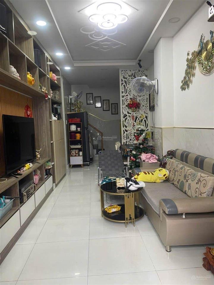 Chủ bán gấp nhà nhỏ xinh nở hậu 30m2 chỉ 1 bước sang gò vấp giá nhỉnh 3 t