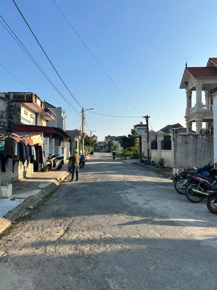 Bán đất mặt đường Tân Thành Dương Kinh 84m² – đường 10m ô bàn cờ, kinh doanh tốt, giá