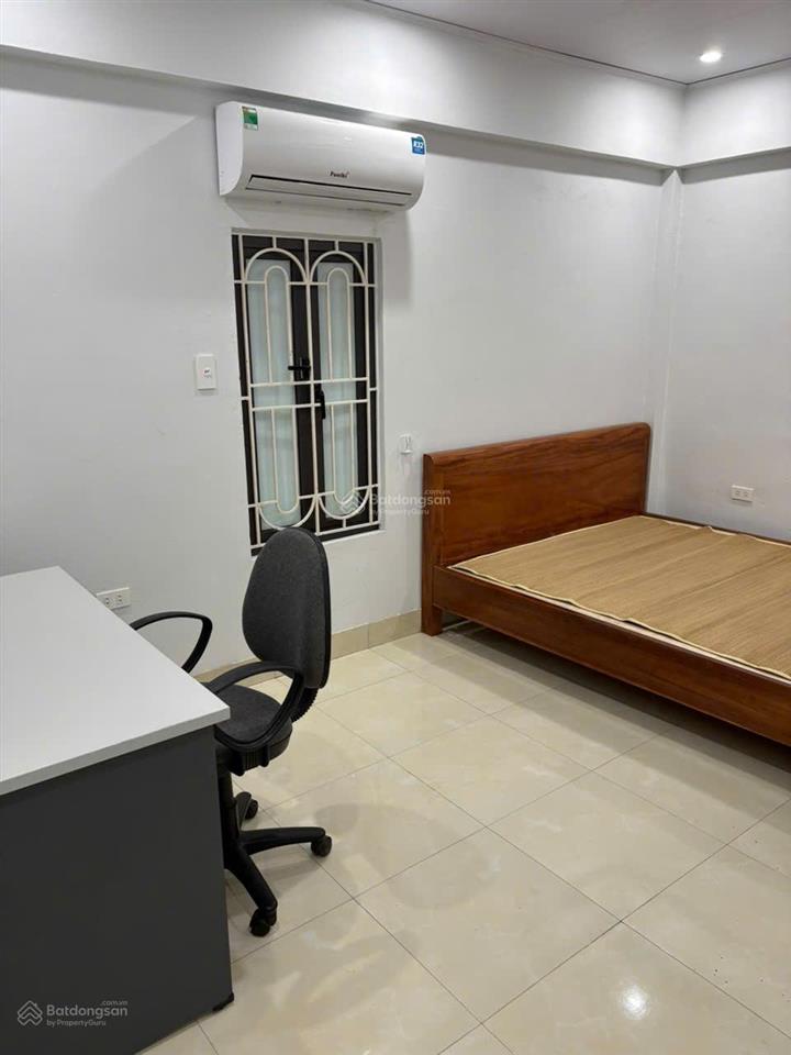 Có phòng trọ cho sinh viên thuê gần bách khoa, xây dựng