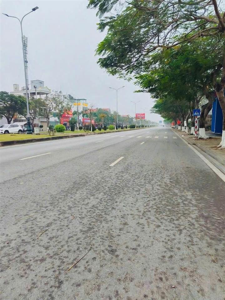 BÁN LÔ ĐẤT MẶT ĐƯỜNG 353 PHẠM VĂN ĐỒNG - DƯƠNG KINH - HẢI PHÒNG