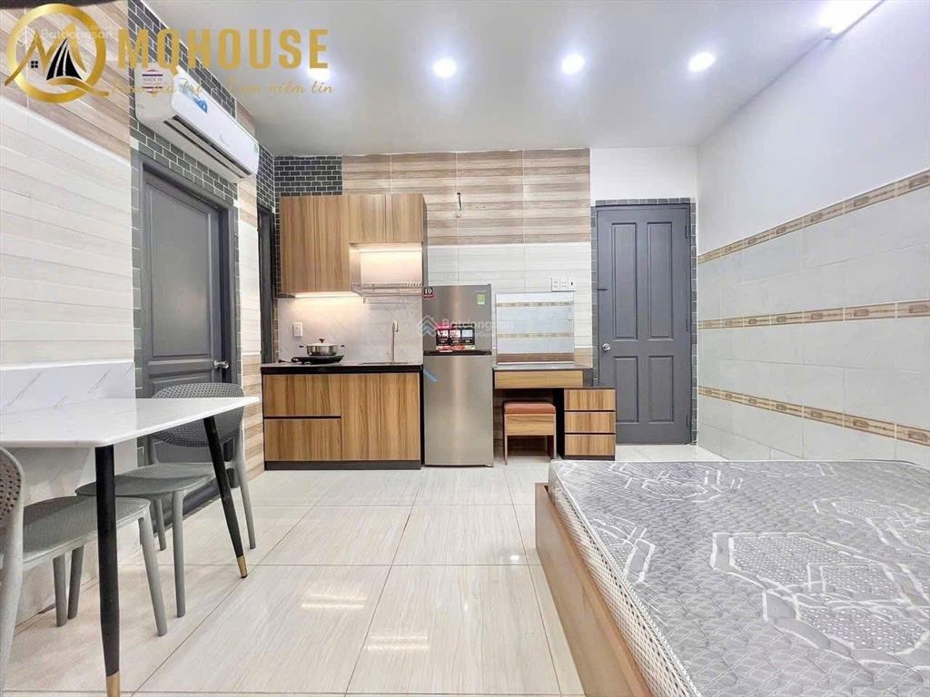 Cho thuê phòng trọ ban công mới 100% full nội thất phan xích long, gần trường sa, q1, q3