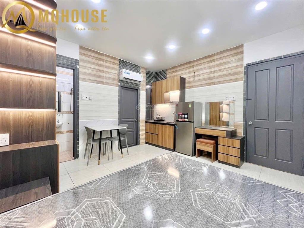 Cho thuê phòng trọ ban công mới 100% full nội thất phan xích long, gần trường sa, q1, q3