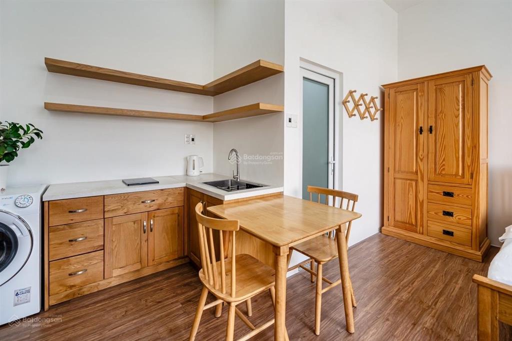 Cho thuê căn hộ 30m2 tone gỗ gần chợ bà chiểu, phú nhuận ngay bình thạnh đường nơ trang long
