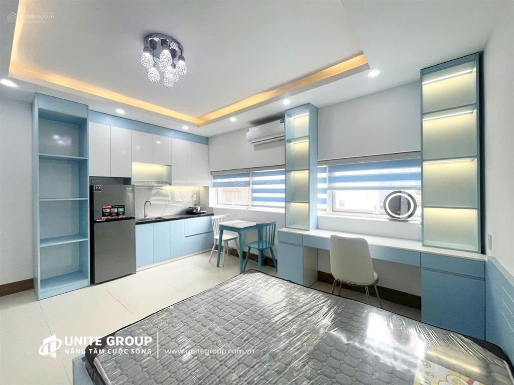Phòng trọ 30m2 mới cửa sổ thoáng gần phú nhuận, phan xích long, q1, q3 ngay phố ẩm thực vạn kiếp
