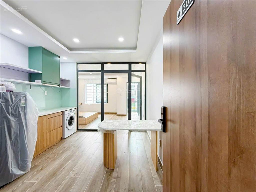 Khai trương căn hộ mới 1 phòng ngủ 40m2 ban công, máy giặt riêng gần chợ bà chiểu, q1