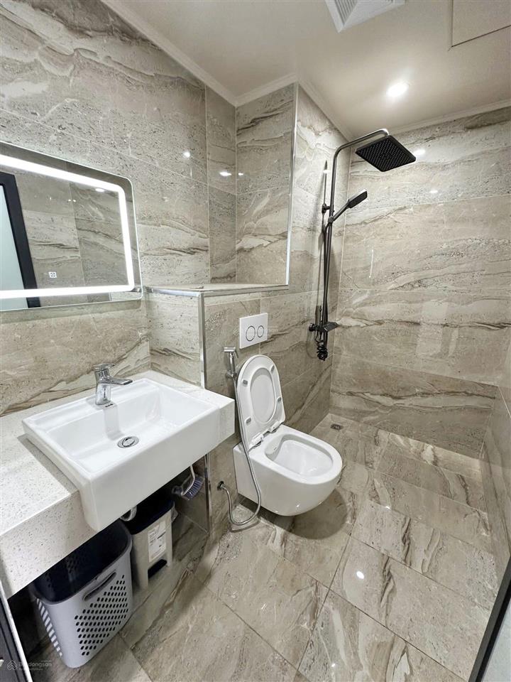 Cho thuê căn hộ ban công 35m2 full nội thất ngay vạn kiếp gần phan xích long, q1, q3, phú nhuận