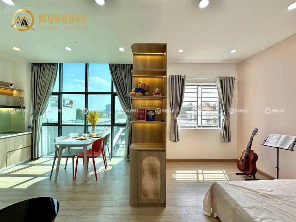 Căn hộ cho thuê 40m2 máy giặt riêng, full nội thất xa bếp gần q1 đường lê văn duyệt