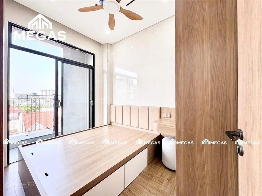Căn hộ 1 phòng ngủ ban công, 50m2, bình thạnh gần ga metro tân cảng, landmark81 tiện đi quận 1, 2
