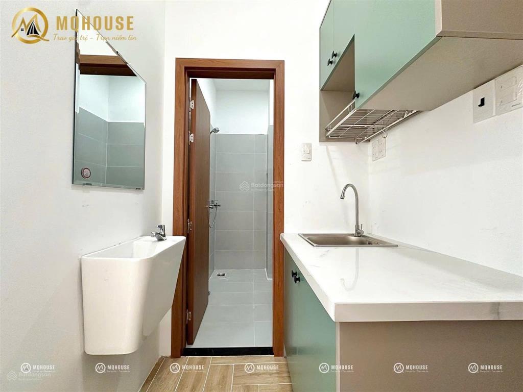 Cho thuê căn hộ tách bếp, cửa sổ lớn, lê quang định, bình thạnh gần chợ bà chiểu, hàng xanh