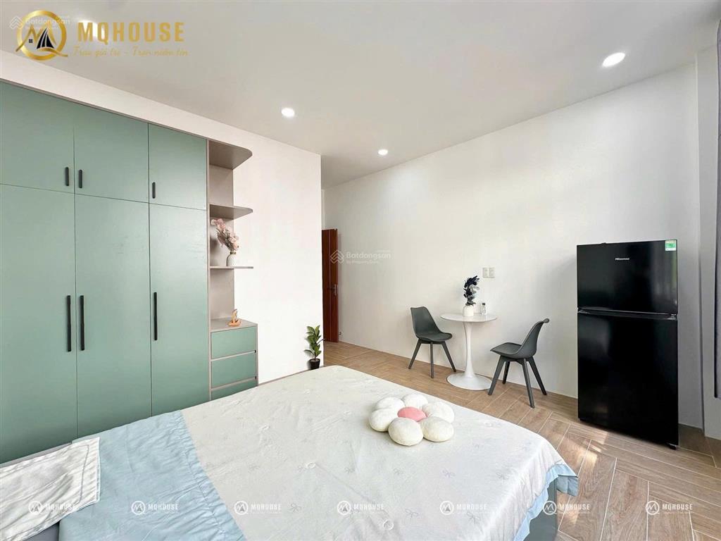 Cho thuê căn hộ tách bếp, cửa sổ lớn, lê quang định, bình thạnh gần chợ bà chiểu, hàng xanh