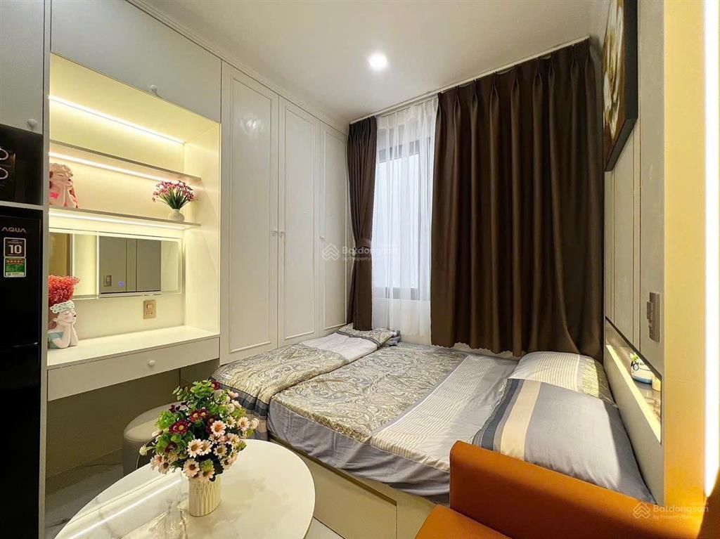 Căn hộ cửa sổ lớn, khu bếp xa giường, full nội thất cao cấp, ở nơ trang long bình thạnh gần uef vlu
