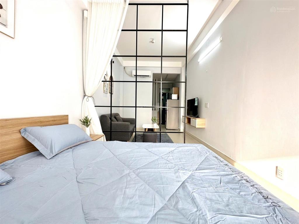 Căn hộ 1 phòng ngủ ban công tách bếp, máy giặt riêng, phòng 50m2 nguyễn trọng tuyển, phú nhuận