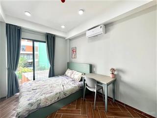 Căn hộ ban công lớn, nhiều cửa sổ, máy giặt riêng, xa bếp ở bùi đình tuý gần uef hutech hiu vlu
