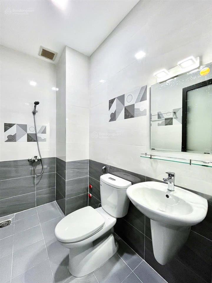 Căn hộ 1 phòng ngủ 45m lê quang định bình thạnh cửa sổ lớn, bếp riêng, thang máy ở gần quận 1
