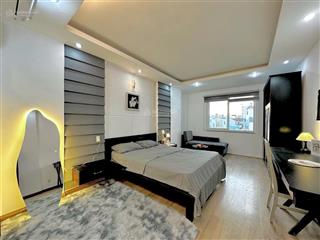Cho thuê căn hộ 40m cửa sổ lớn, bếp xa giường full nội thất, xô viết nghệ tĩnh, bình thạnh gần q1